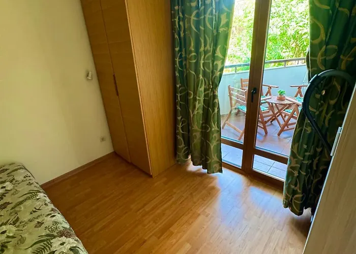 райский сад-garden Of Eden Apartment